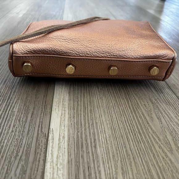 REBECCA MINKOFF ROSE GOLD 3 Zip crossbody purse, gold hardware - Picture 7 of 14